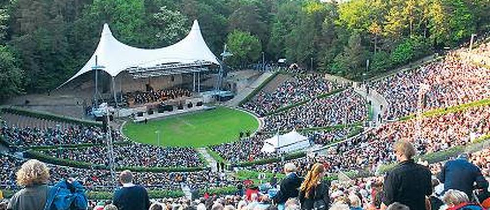 Wie jedes Jahr werden die Sommerkonzerte in der Waldbühne wieder zahlreiche Besucher locken.