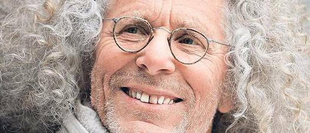 Für Rainer Langhans, 70, ist das „Dschungelcamp“ die Fortsetzung der Kommune mit anderen Mitteln. Die Frage ist nur, was sollen die fünf Frauen seiner derzeitigen Lebensgemeinschaft in München in den zwei Wochen ohne ihn machen? Foto: pa/dpa