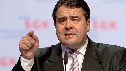 Gabriel schließt eine rot-rote Koalition auf Bundesebene weiter aus.