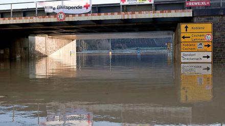 Diese Eisenbahnunterführung bei Kobern-Gondorf dient derzeit nur dem Wasser.