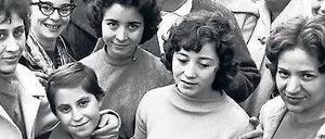 Die Neuen sind da. Türkische Näherinnen im Oktober 1961 in Minden.