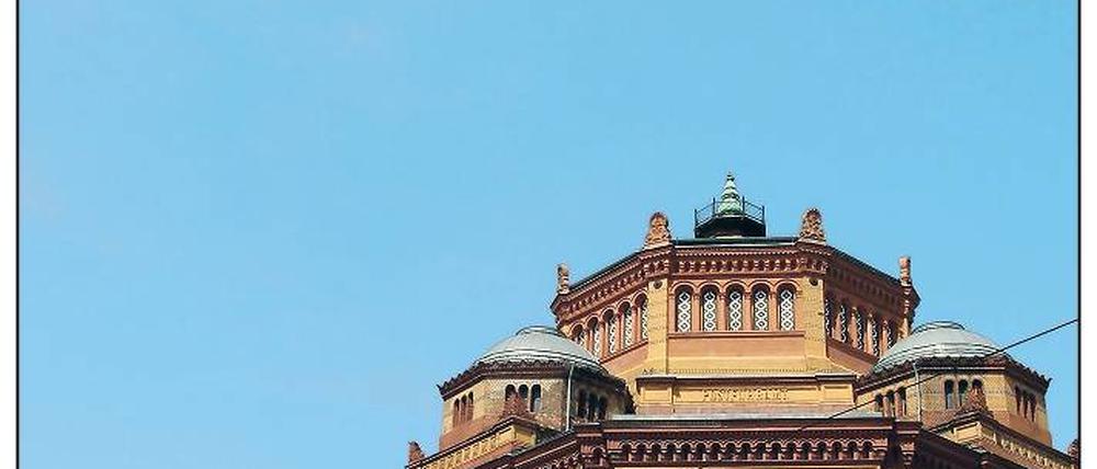 Zoff im Postfuhramt. C/O Berlin will den Kuppelsaal räumen lassen. Foto: Mike Wolff