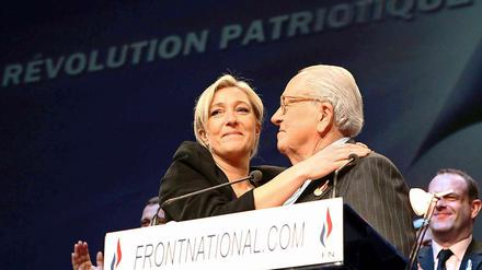 Klone am rechten Rand: Marine Le Pen mit ihrem Vater und Vorgänger.