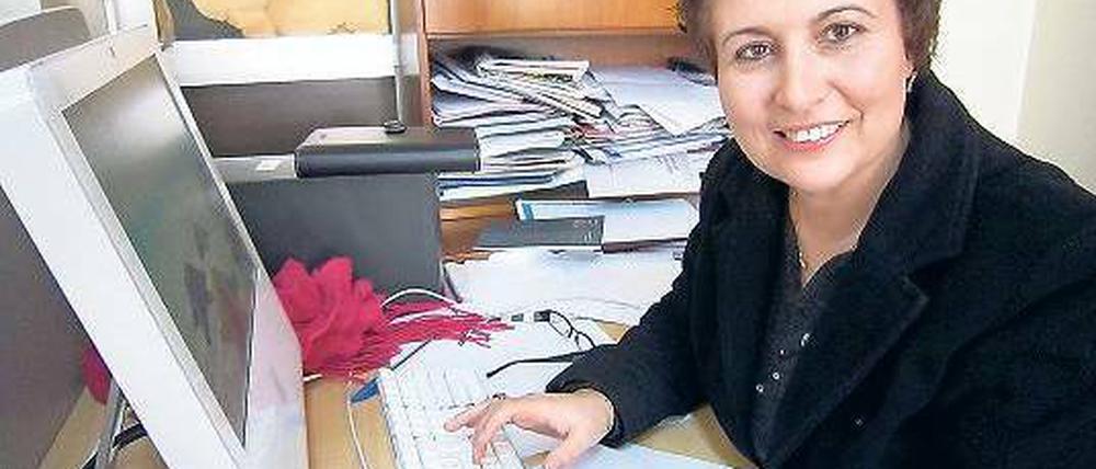 Schreiben, was ist. „Endlich sind wir echte Journalisten“, sagt Jeannette Ben Abdallah, Redakteurin bei der Zeitung „Essafaha“, die bis vor kurzem noch regimetreu war. Foto: dpa