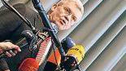 In Bedrängnis. Hochtief-Chef Lütkestratkötter muss mit ACS verhandeln. Foto: dpa