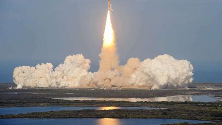 Die dienstälteste US-Raumfähre „Discovery“ hat ihre 39. und letzte Reise angetreten.