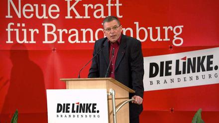 Der Bundestag will die Stasi-Tätigkeit des brandenburgischen Linken-Vorsitzenden Thomas Nord überprüfen. Die Vorwürfe gegen ihn sind seit Jahren bekannt.