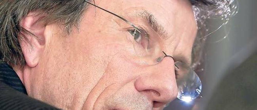 Hat Zeit. Rüdiger Bormann, Unipräsident in Bayreuth, erklärt das Verfahren. 