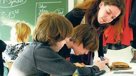 In Eigenverantwortung: Schüler der Evangelischen Schule Berlin Zentrum lernen, sich ihre Zeit selbst einzuteilen.