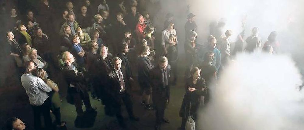 Als wär’s Tokio. Szene aus Yutaka Makinos „Conflux“ im Berghain.