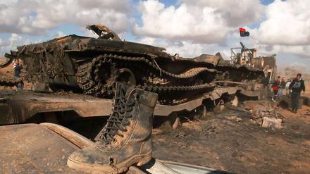 Zahlreiche Soldaten der Gaddafi-Truppen wurden bei den Luftschlägen der Koalition getötet.