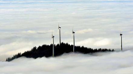 Der Ausstieg aus dem Atomstrom geht nicht nur schneller, sondern auch günstiger als gedacht. Der Meinung sind zumindest 300 Forscher, die jetzt einen Brief an Angela Merkel geschrieben haben.
