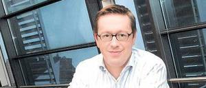 Tonio Kröger (45) ist Vorstandsvorsitzender der Werbe-Holding Doyle Dane Bernbach (DDB). Nach drei Jahren bei der Werbeagentur Springer &amp; Jacoby wechselte Kröger 1998 als Leiter der Marketingkommunikation Deutschland zu Daimler-Chrysler. Ab 2003 führte er als Vorstandschef das operative Geschäft der deutschen DDB-Gruppe. Heute ist er in der DDB-Holding für die globale Strategie verantwortlich. Der gebürtige Oldenburger ist verheiratet und hat drei Kinder. Die DDB-Gruppe ist mit rund 1900 Mitarbeitern, unter anderem in Berlin, und einem geschätzten Umsatz von 150 Millionen Euro eine der größten deutschen Werbe- und Kommunikationsagenturen. Zu den wichtigsten Kunden zählen VW oder Henkel. Das DDB-Netzwerk gehört zu Omnicom, einer der weltweit größten Werbeholdings.