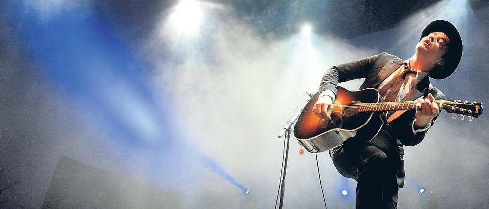 Er kann auch spielen. Für die Kreuzberger Entgleisung nach einem Berlin-Konzert 2009 wurde Peter Doherty zur Kasse gebeten. Gezahlt hat er noch nicht. 