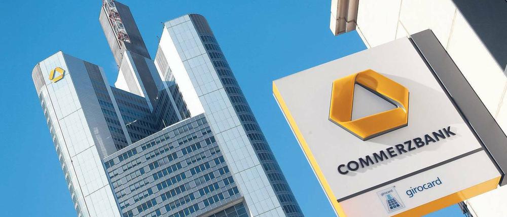 Ungewöhnlicher Verlauf. Nachdem die Kapitalerhöhung angekündigt wurde, stieg der Aktienkurs zeitweise mehr als fünf Prozent.