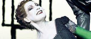 Expressiver Exorzismus. Angela Winkler und Alexander Lang.