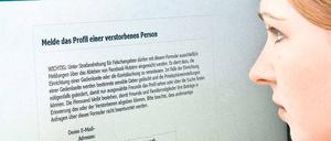 In memoriam: Für manche Angehörige und Freunde ist es ein Trost, wenn sie das Profil des Nutzers nach seinem Tod weiter ansehen können. Foto: dpa