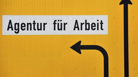 Den Weg zur Arbeitsagentur mussten im April weniger Menschen gehen. Die Zahl der Erwerbslosen ist im Vergleich zu Vormonat und Vorjahr in Berlin und Brandenburg gesunken.