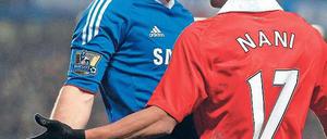 Zweigestirn. Im Hinspiel gerieten Manchesters Nani (rechts) und Chelseas Branislav Ivanovic aneinander. Foto: Reuters