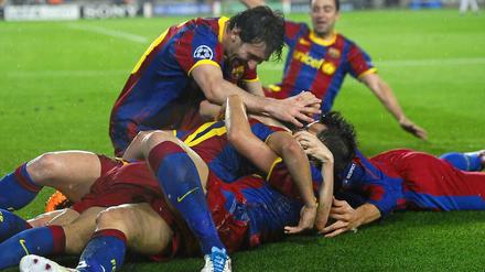 Hier bejubeln die Barca-Spieler noch das 1:0, später dann den Einzug ins Champions-League-Endspiel.