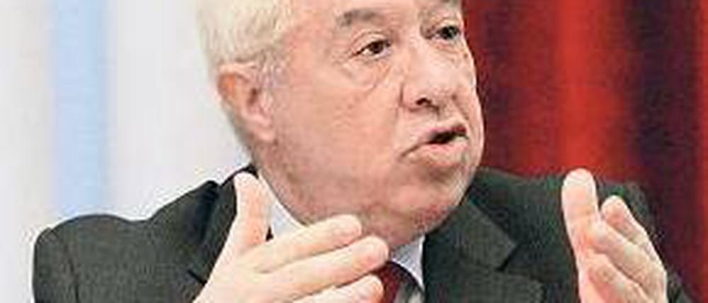 Entschlossen. Portugals Finanzminister Fernando Teixeira dos Santos. Foto: Reuters