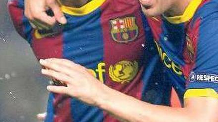 Letzter Schrei. Torschütze Pedro (l.) und David Villa jubeln im letzten „Clasico“.Foto: dpa