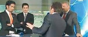 Do I hear right? Lothar Matthäus (2.v.r.) im Al-Dschasira-Studio.