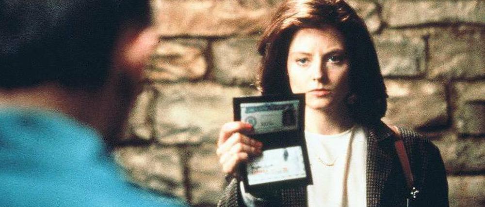 Im Angesicht des Monsters. Clarice Starling (Jodie Foster) spielt im Filmklassiker „Schweigen der Lämmer“ eine junge FBI-Agentin, die die Psyche von Serienmördern ergründen will. Wie weit dieser Ansatz die Polizei wirklich bringt, ist umstritten. Foto: Fotex