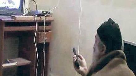 Osama bin Laden als alter Mann auf einem der nun veröffentlichten Videos.