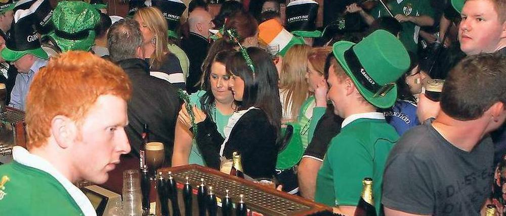 Die Iren sind die Südländer des Nordens. Im Pub wird das Geld ausgegeben, das man nicht hat.