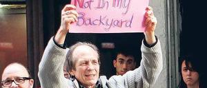 Nicht in meinem Hinterhof. In New York ist Strauss-Kahn nicht willkommen. Foto: rtr