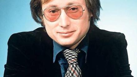 Die Leitartikler: Was Joachim Fests bevorzugte Haltung als Moderator und Redaktionsleiter von „Panorama“ von 1965 bis 1968 war, wurde von Stefan Aust zwischen 1973 und 1987 fortgesetzt und ist mit der aktuellen Moderatorin Anja Reschke nicht am Ende. 