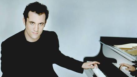 Mit den Diabelli-Variationen bestritt Igor Levit 2010 sein Konzertexamen in Hannover. Was er besonders liebt: Zyklen, Variationen, Weltenwanderungsmusik. 