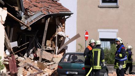 Bei der Explosion wurde die Front des Hauses weggesprengt.