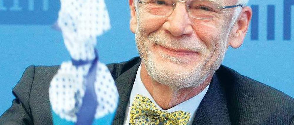 Zu alt für die Schultüte. Bildungssenator Jürgen Zöllner ist amtsmüde. Foto: Davids