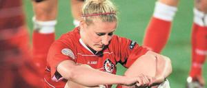 Ein Finale zum Vergessen. Am Donnerstag vergab Anja Mittag die Riesenchance zum 1:1, am Freitag flog sie aus dem WM-Kader. 