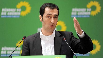 Cem Özdemir (45) ist seit 2008 Bundesvorsitzender der Grünen. Von 1994 bis 2002 gehörte er dem Bundestag an, 2004 bis 2009 dem Europaparlament.
