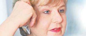 „Mein Kommentar war mein Rücktritt – deutlicher kann man sich nicht äußern.“ Die damalige Brandenburger Bildungsministerin Marianne Birthler reagierte 1992 mit ihrer Amtsaufgabe auf die Vorwürfe gegen Manfred Stolpe. Bis März 2011 war sie Leiterin der Stasiunterlagenbehörde.