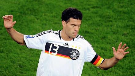 Die Karriere von Michael Ballack in der Nationalmannschaft ist beendet. Unvollendet.