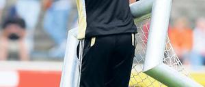 Bei der Arbeit. Silvia Neid bleibt bis 2016 erste Fußballtrainerin im Lande. 