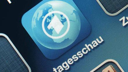 Rundfunk oder Zeitung, das ist bei der „Tagesschau“-App die umstrittene Frage. F.: dpa