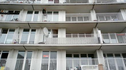 Wohnraum ist knapp - die Mieten steigen. Experten gehen davon aus, dass berlinweit weniger als drei Prozent des Wohnraumbestandes kurzfristig zur Verfügung stehen.