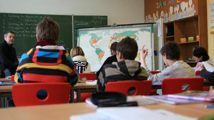 In der Schulpolitik geht es drunter und drüber.