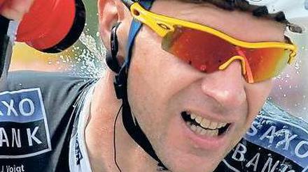 Jens Voigt, 39, startet in diesem Jahr bereits zum 14. Mal in Frankreich. 2001 und 2006 gelangen ihm jeweils zwei Etappensiege. Zweimal trug er auch das Gelbe Trikot bei der Frankreichrundfahrt. 2006 und 2007 gewann er jeweils die DeutschlandTour. Im vergangenen Jahr stürzte er bei der Tour de France schwer.Foto: p-a/dpa