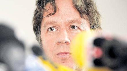 Im Blitzlicht. „Es ist nicht so toll, auf der anderen Seite der Kamera zu stehen.“ Foto: dpa