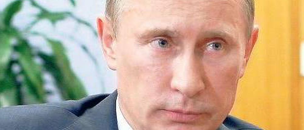 Russlands Premier sollte für seine „Verdienste für die Verlässlichkeit und Stabilität der deutsch-russischen Beziehungen“ gewürdigt werden. Daraus wird nun nichts. 