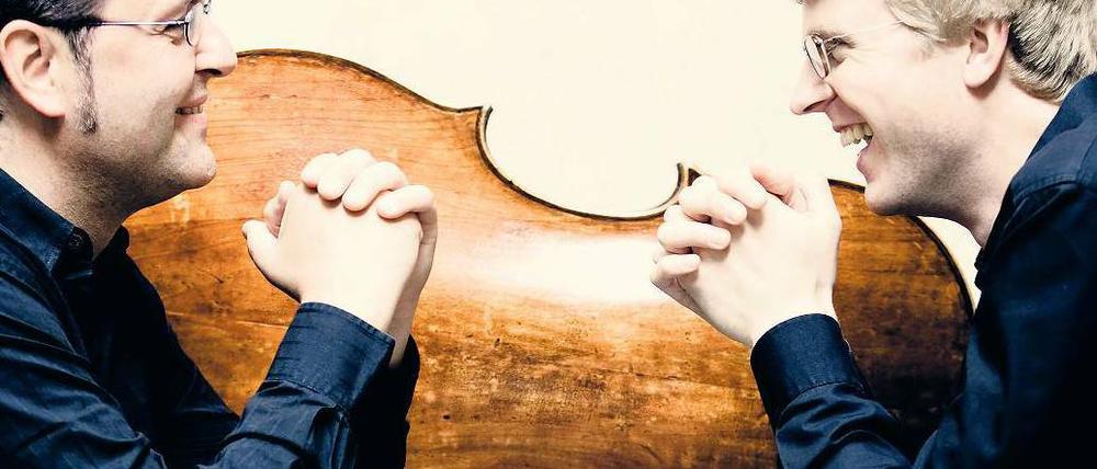 Zweisam stark. Pianist Paul Rivinius und Cellist Julian Steckel. Foto: Borggreve
