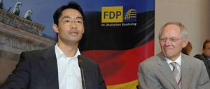 Philipp Rösler hat seine eigenen Ideen zur Griechenlandhilfe, Wolfgang Schäuble auch - aber ganz andere.