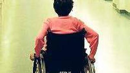 Die Zahl der Betroffenen steigt, die Reserven der Pflegeversicherung schrumpfen.