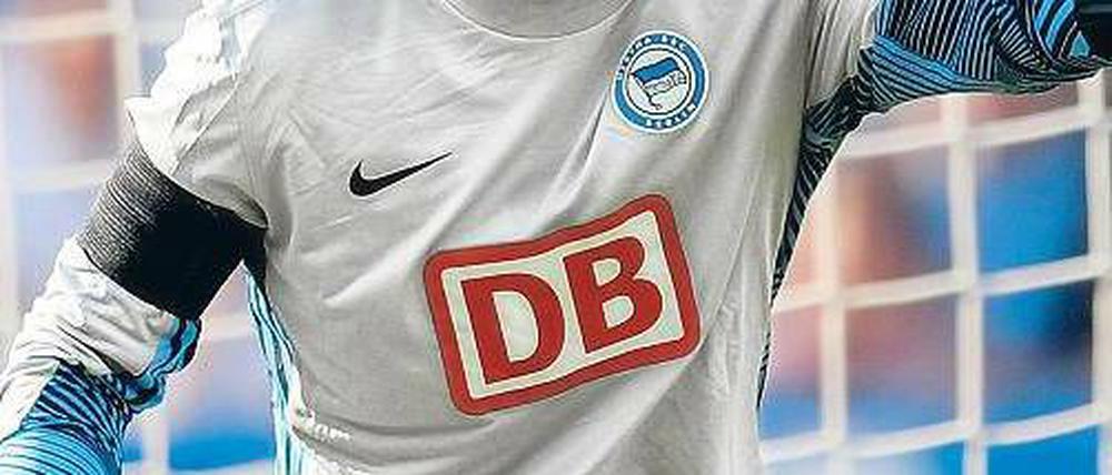 Stammkraft. Herthas neuer Torwart Thomas Kraft ist noch nicht befallen vom vereinstypischen Pokalblues. Foto: AFP
